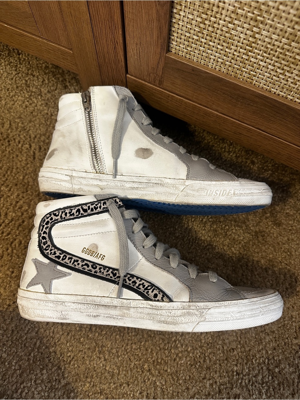 Golden Goose Sneakers - Picture 4 of 16